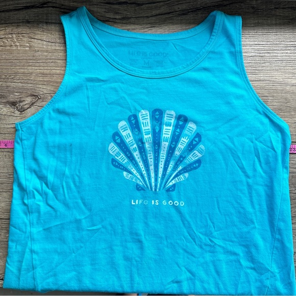 Life is Good Crusher Blue Beach Sea Shell Tank Top Curved Hem M - Picture 7 of 9